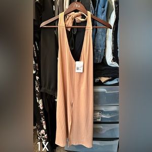 Forever 21 Plus Wrap tie Tube top